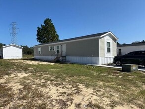 Building Photo - 173 Plum Dr