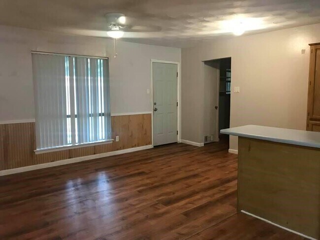 Foto del edificio - 2603 Taylor St