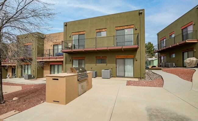 Foto del edificio - 4220 N Montezuma Ave