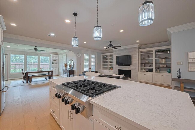 Foto del edificio - 14238 Flower Creek Ln