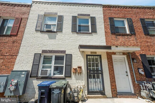 Foto del edificio - 2538 9th St NW