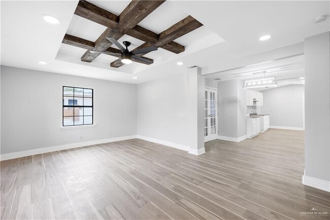 Building Photo - 22 E Samano St