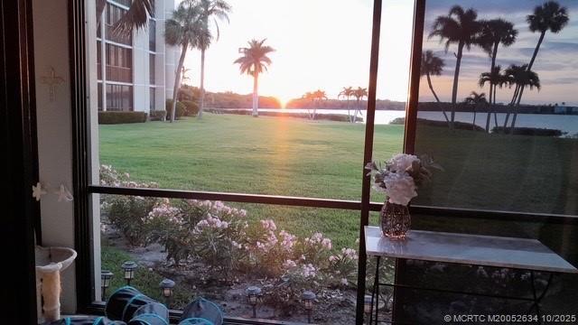 Foto del edificio - 3432 NE Causeway Blvd