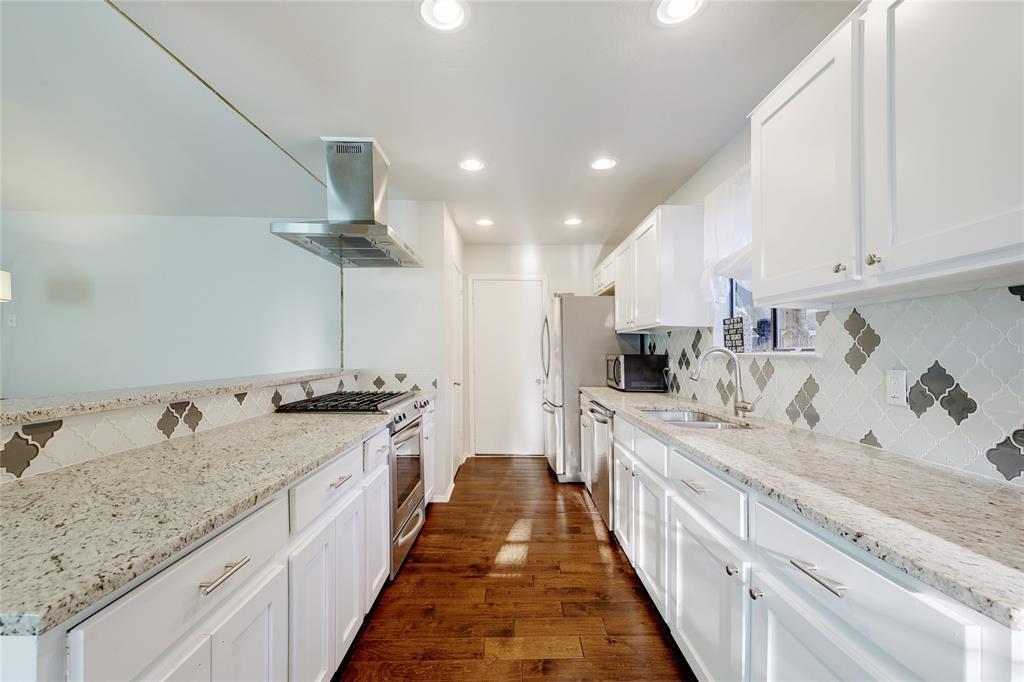 Foto principal - 11109 Sage Hollow Dr