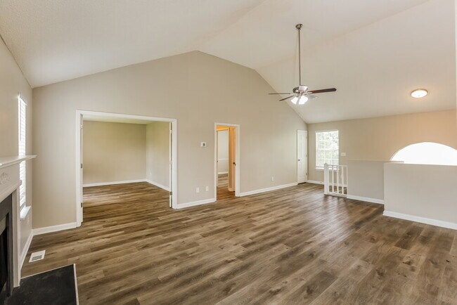 Foto del edificio - 7388 Elm Ridge Ct