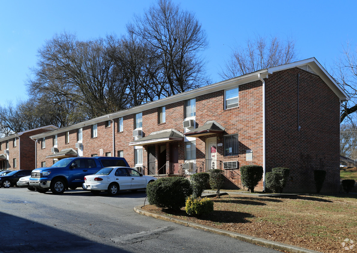 Primary Photo - Ashby Park Apartments