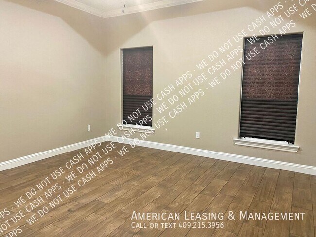 Foto del edificio - 1003 Lindsey Ln