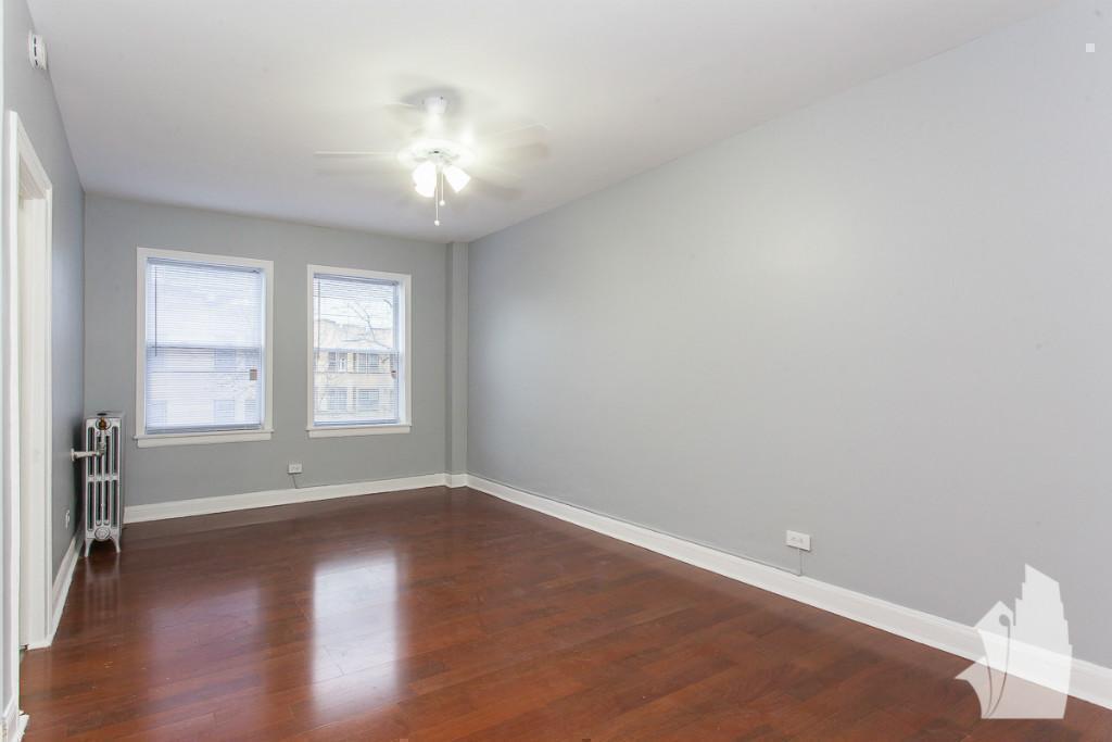 Primary Photo - 1501 W Morse Ave