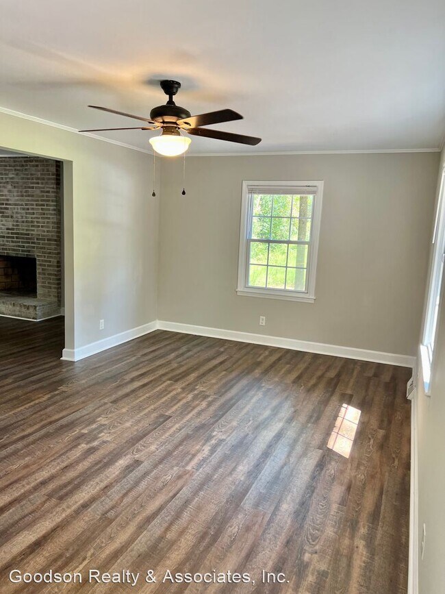 Foto del edificio - 3 br, 2 bath House - 1278 Redding Lane