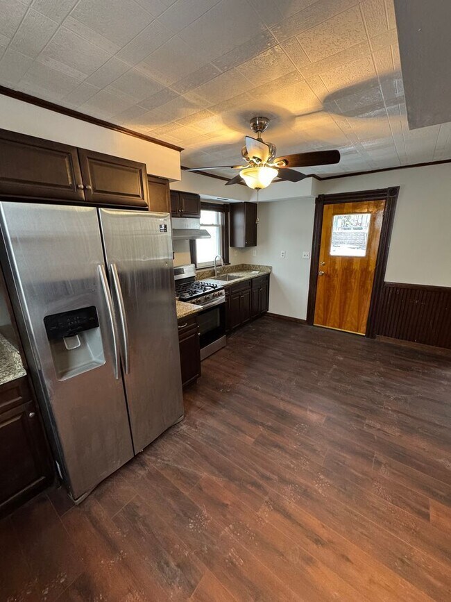 Foto del edificio - 2504 Olympia St