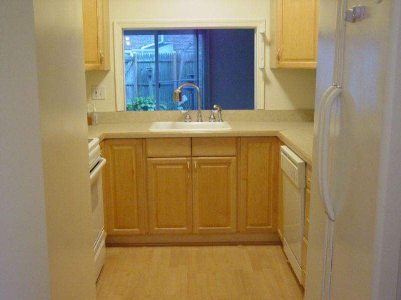 Building Photo - 8543 Barrington Ct