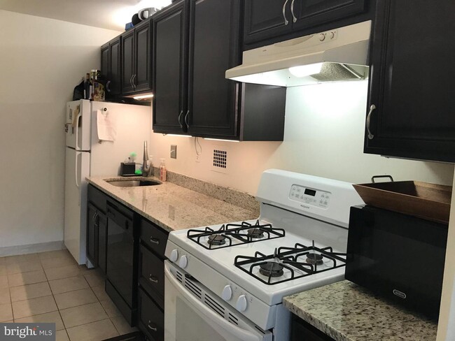 Foto del edificio - 4515 Willard Ave