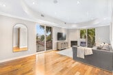 Foto principal - 632 N Kings Rd