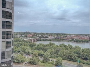 Building Photo - 1111 19th St N