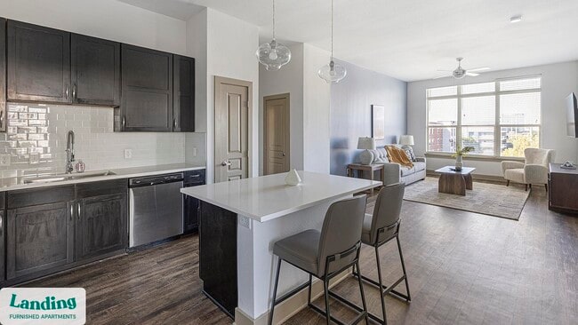 Building Photo - 5005 Galleria Dr