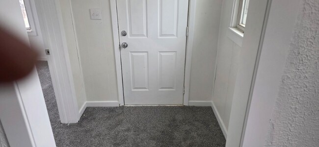 Foto del edificio - 1831 S Westmoreland Ave