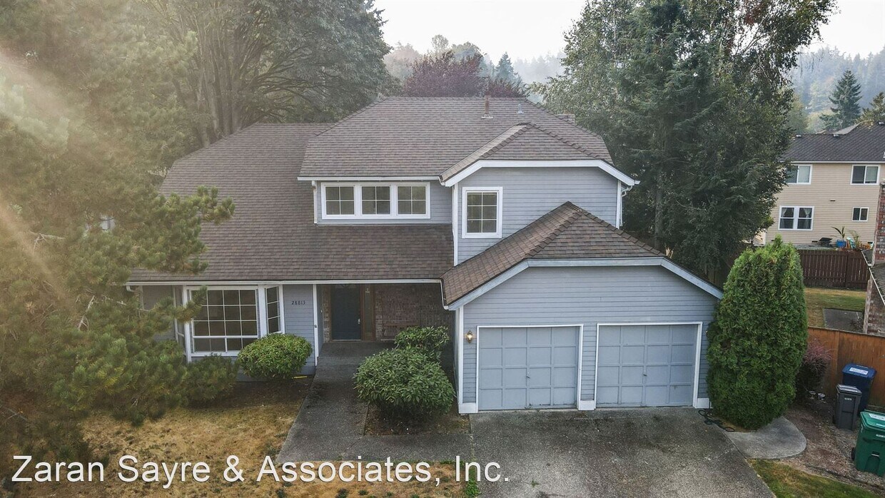 4 br, 2.5 bath House 28813 14th Avenue House Rental in Federal