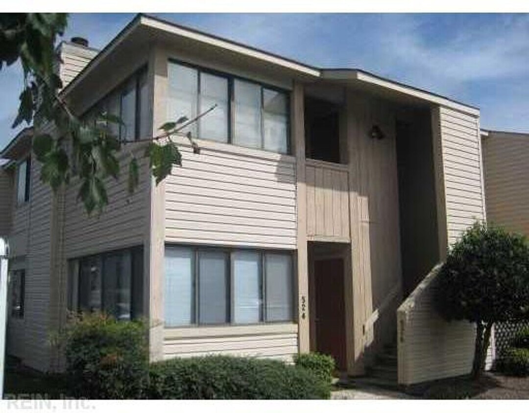 Primary Photo - 526 Glenn Regis Way - Virginia Beach- Avai...