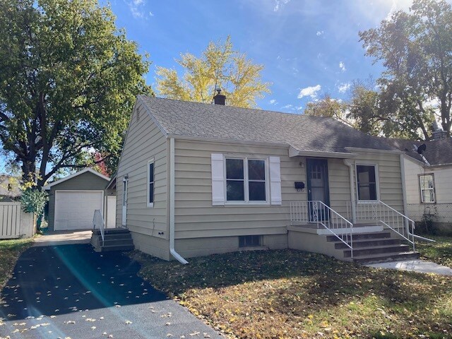 Foto principal - 115 W 13th St