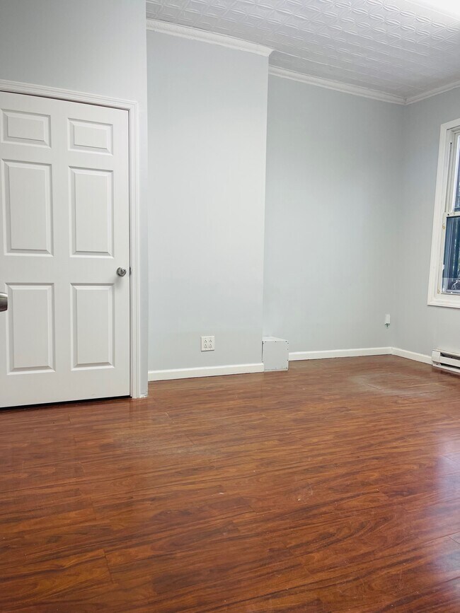 Building Photo - 1414 Rockaway Pky