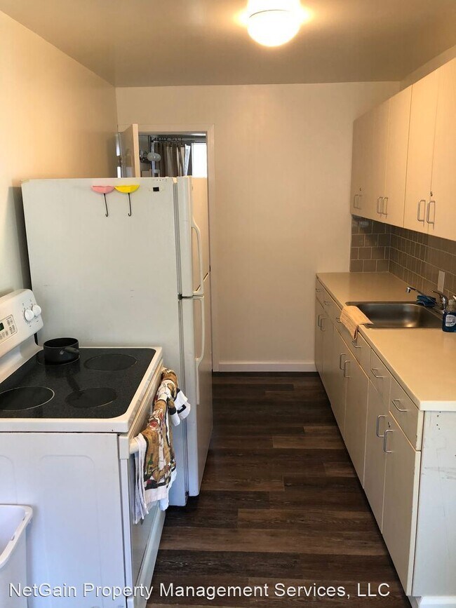 Foto del edificio - 2 br, 1 bath House - 840 South 200 West