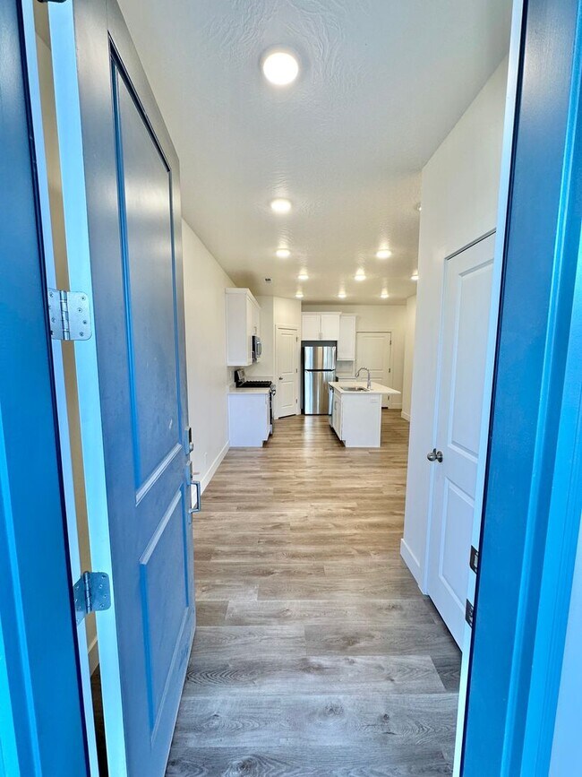 Foto del edificio - Desert Color Townhome!