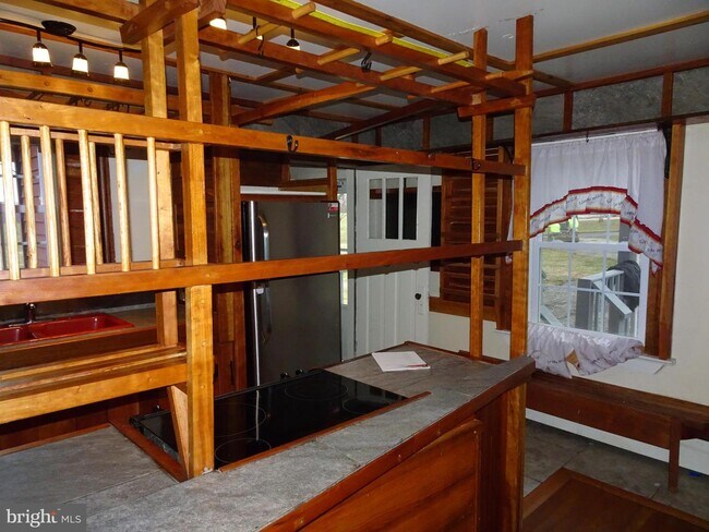 Foto del edificio - 1640 Bohemia Church Rd