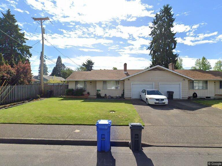 Primary Photo - 1420 Echo Hollow Rd