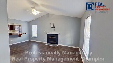 Building Photo - 1163 Pueblo Dr
