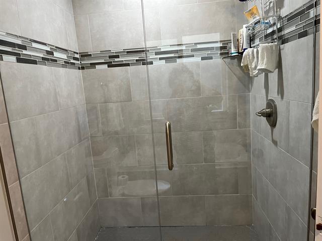 Building Photo - 4112 Hideaway Ln