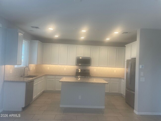 Foto del edificio - 14222 West Honeysuckle Dr