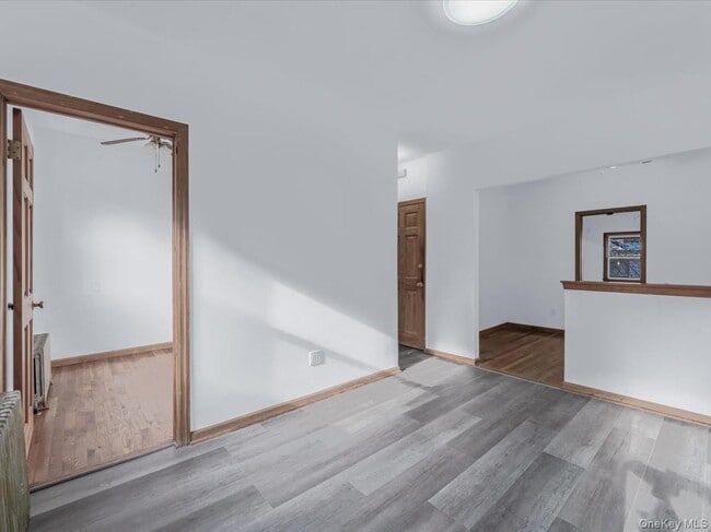 Building Photo - 196 Withers St