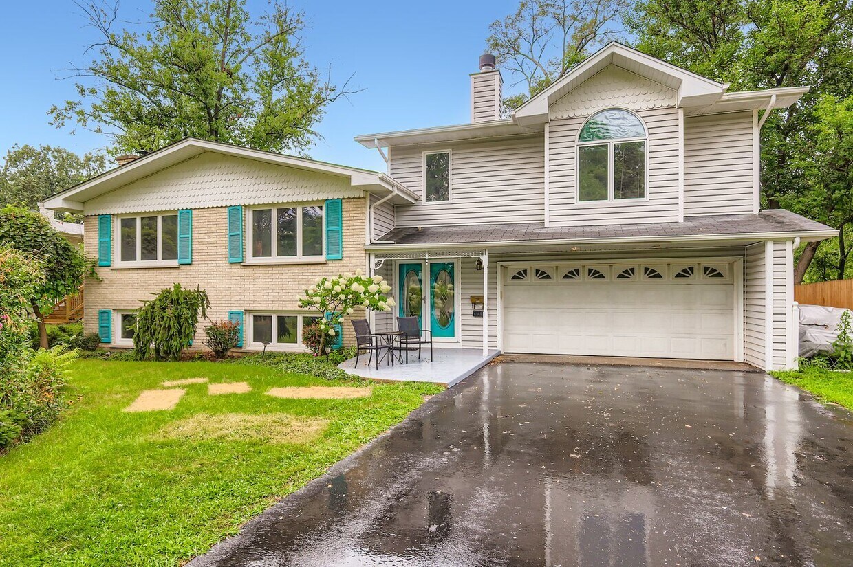 Foto principal - 5904 Elm St