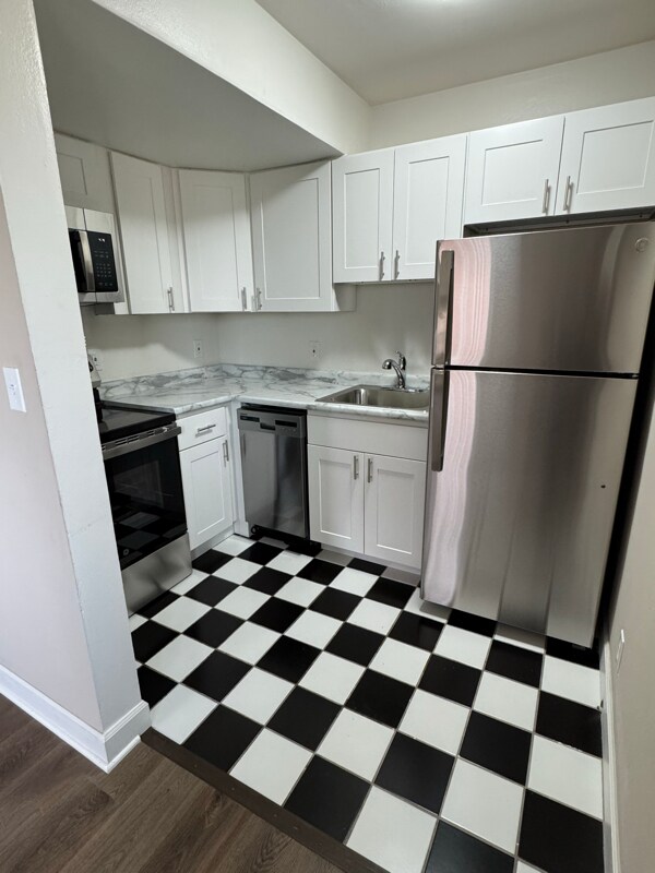 Foto principal - 1041 E Knapp St