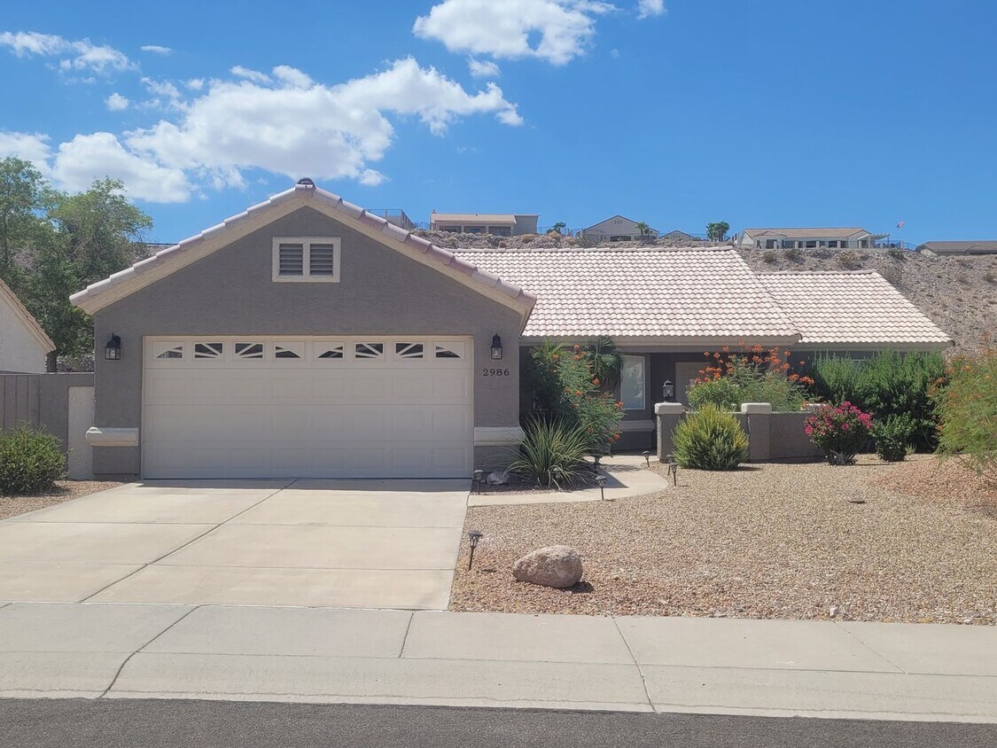 Foto principal - ChatGPT said: Beautiful 3-Bed Home in Dese...