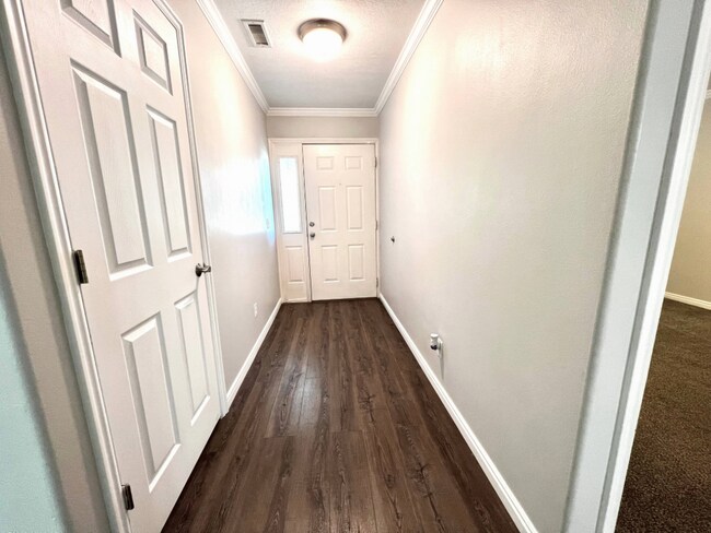 Foto del edificio - 720 E 1500 S