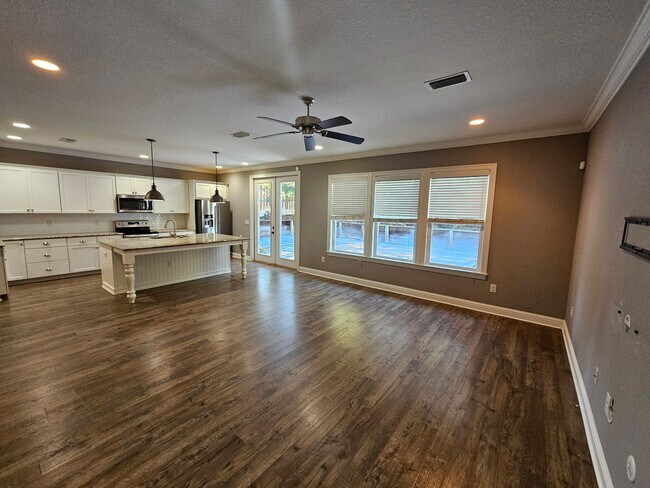 Foto del edificio - Discover Your Dream Home in a Desirable De...