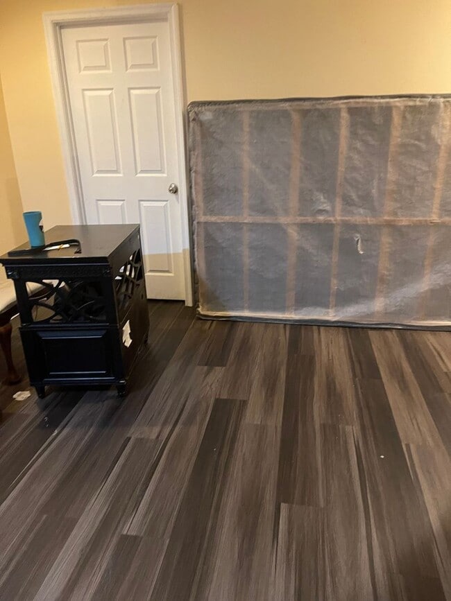Building Photo - Spacious 4BR Townhome in Beltsville