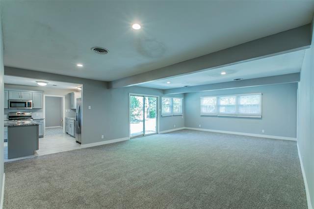 Foto del edificio - 6804 Springhill Rd