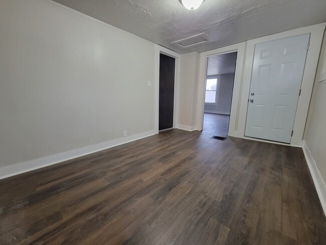 Foto del edificio - 542 N Superior St