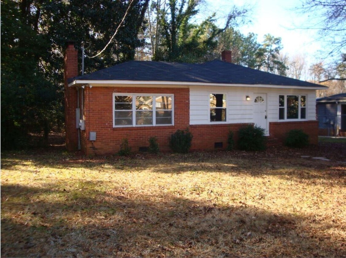 Primary Photo - 5821 Florence Ave. Charlotte, NC 28212