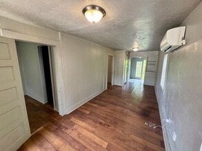 Building Photo - 1149 N McKinley Ave