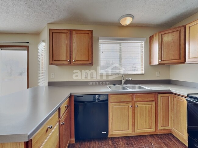 Foto del edificio - 748 Woodington Dr