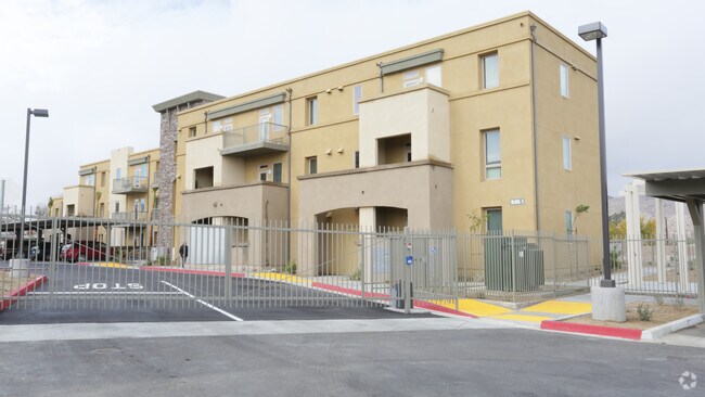 Foto del edificio - Dumosa Senior Village (55+ Senior Community)