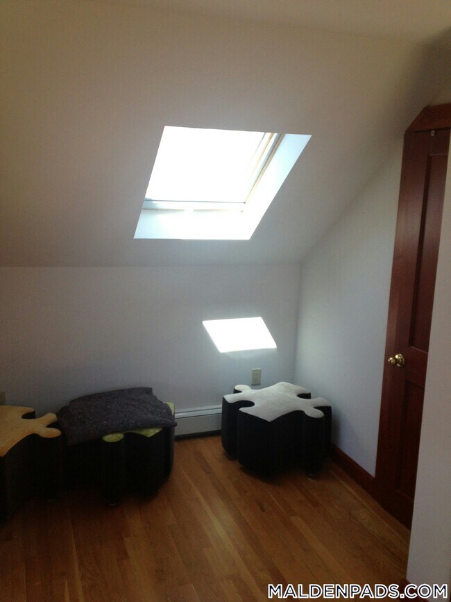 Foto del edificio - 477 Medford St