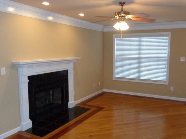 Foto del edificio - 5405 Crooked Oak Ln