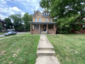 Building Photo - 1132 Hunter Ave