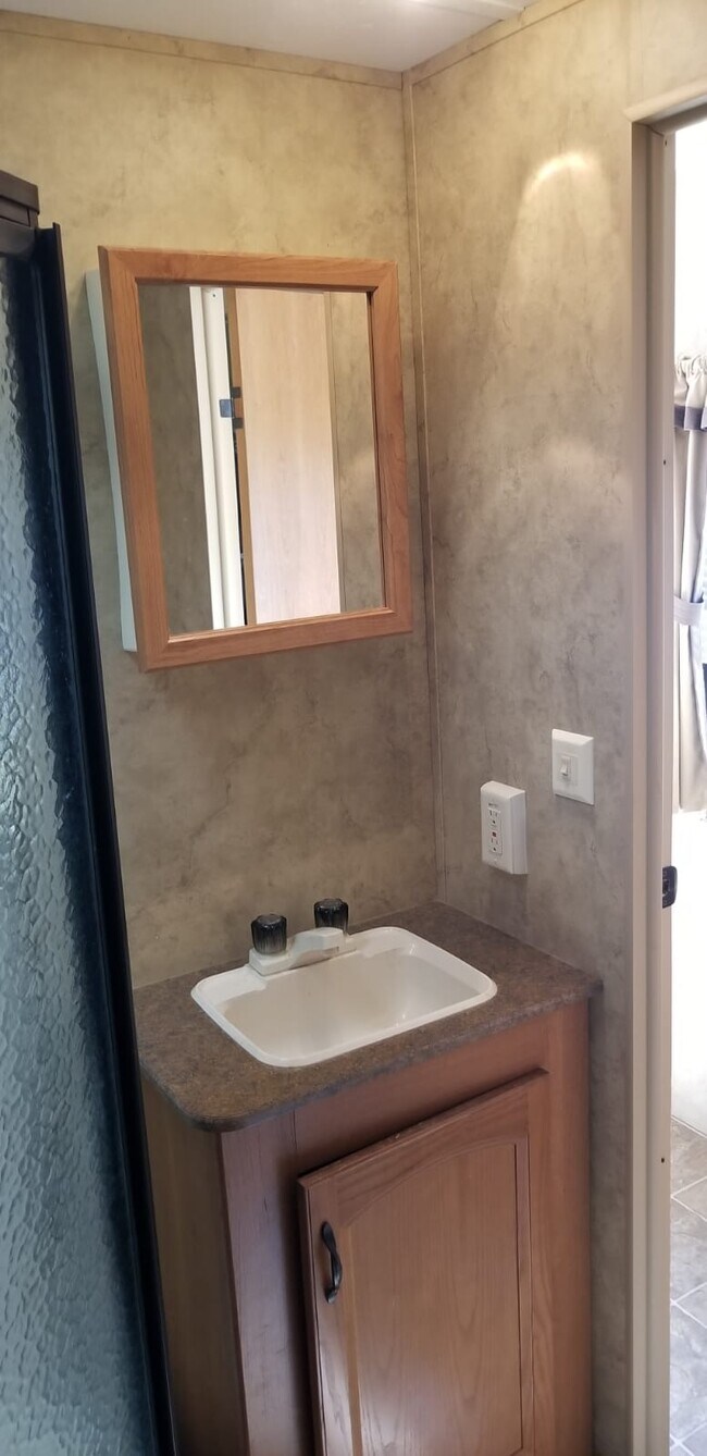 921 W Penfield St, Kissimmee, FL 34741 Townhome Rentals in Kissimmee