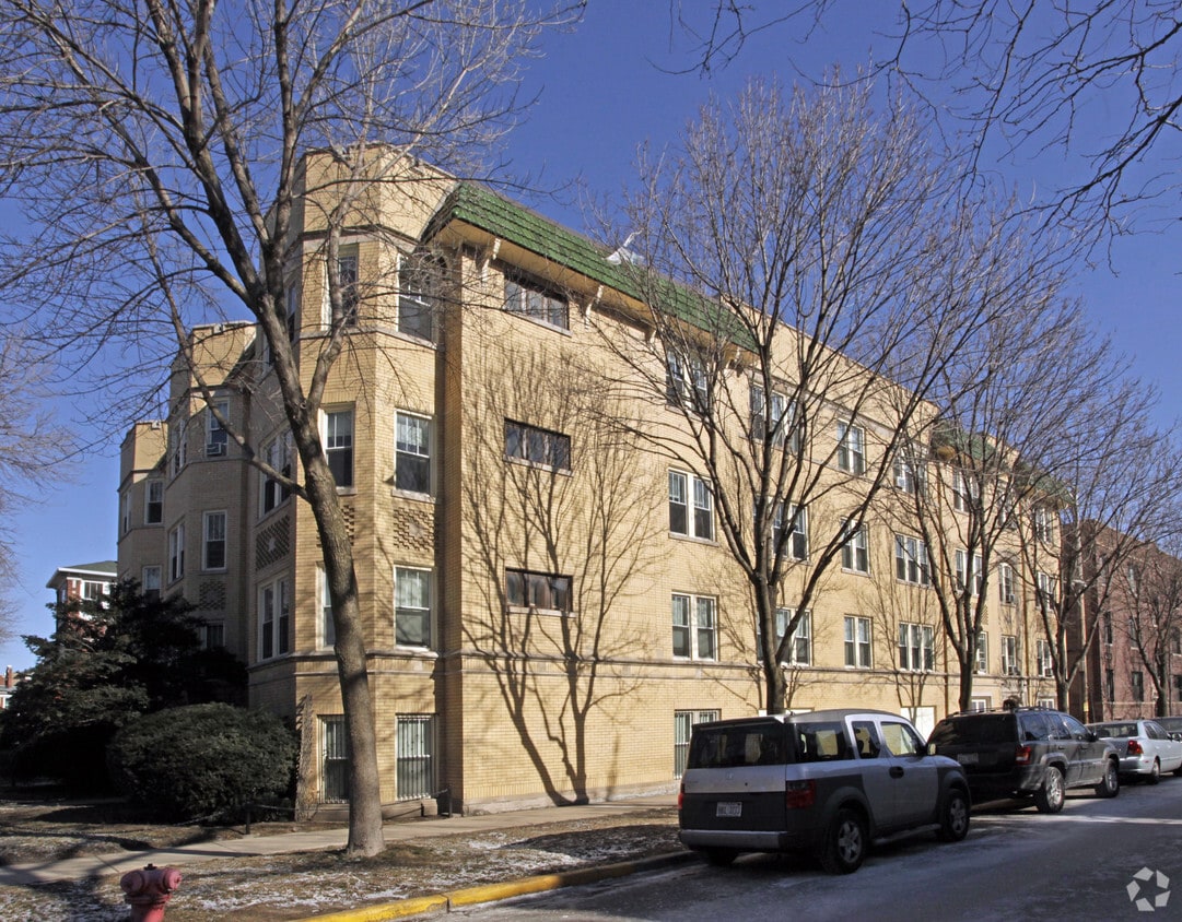 Primary Photo - 2612-2616 W. Leland Ave Apts
