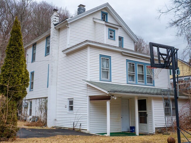 Foto del edificio - 427 Delaware Ave